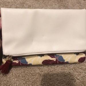 Reversible cream leather and blue floral clutch